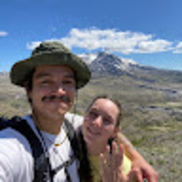 Meet your Posher, Maxwell - Picture 1 of 1